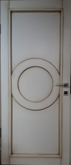 Межкомнатная дверь в профиле массив (эмаль с патиной) Пермь